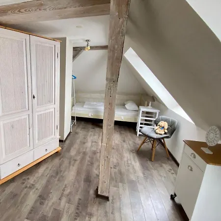 Doelzig Apartment *
